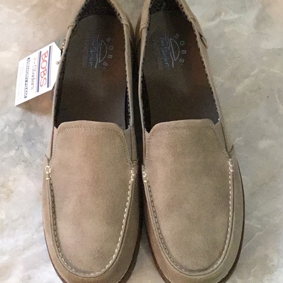 Skechers Shoes - Picture 4 of 7